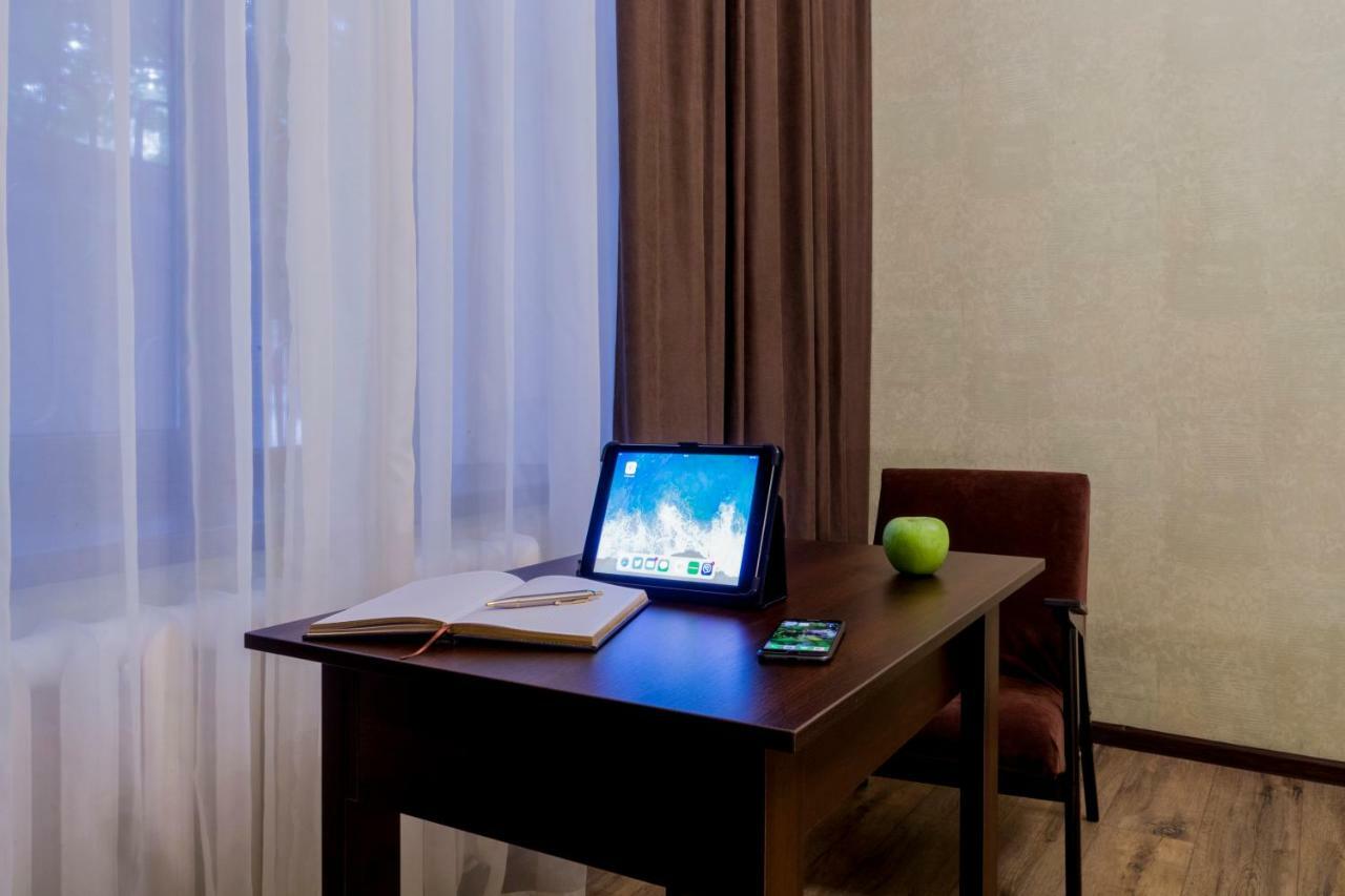 אודסה Apartment Vechnye Tsennosti מראה חיצוני תמונה